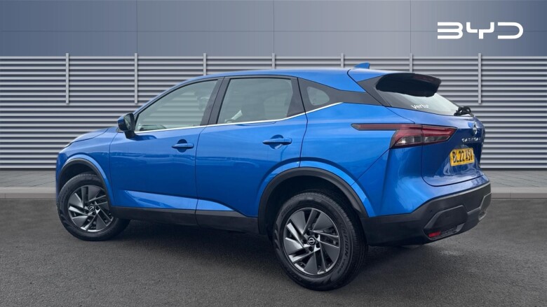 Nissan Qashqai 1.3 DiG-T MH Acenta Premium 5dr Petrol Hatchback